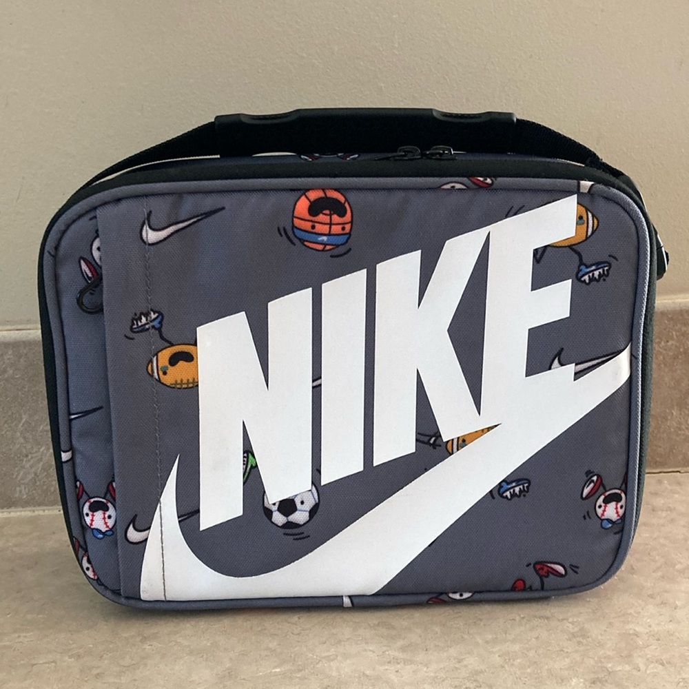 Kids Nike Lunchbox!